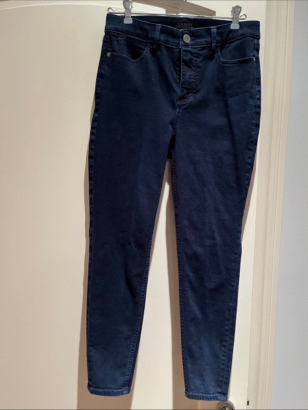 Talbots Flawless 5 Pocket Navy Jegging Jeans Size 6 Petite
